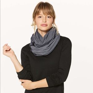 Lululemon Vinyasa Scarf